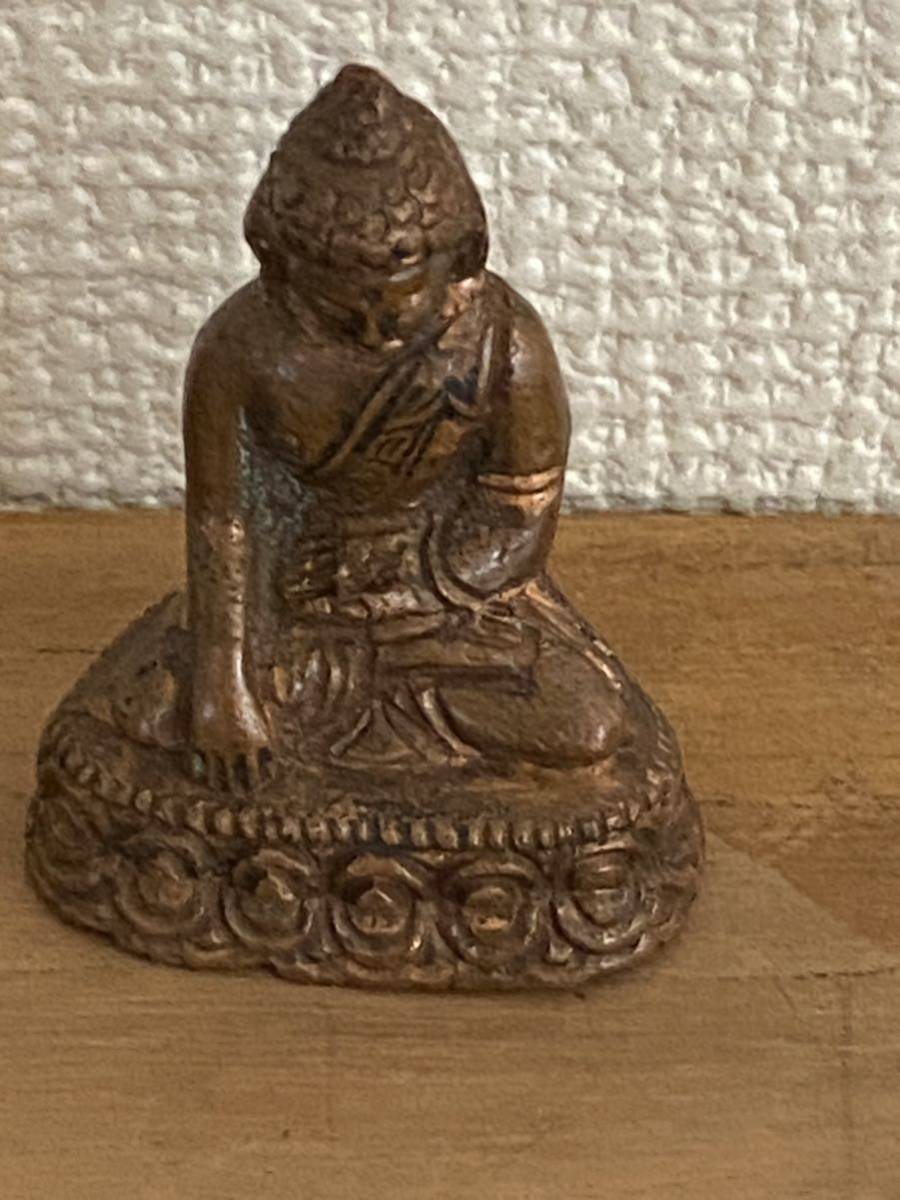 仏教美術銅製 釈迦 牟尼 如来 仏像 置物 黄赤銅色 真鍮 時代物 骨董_画像4