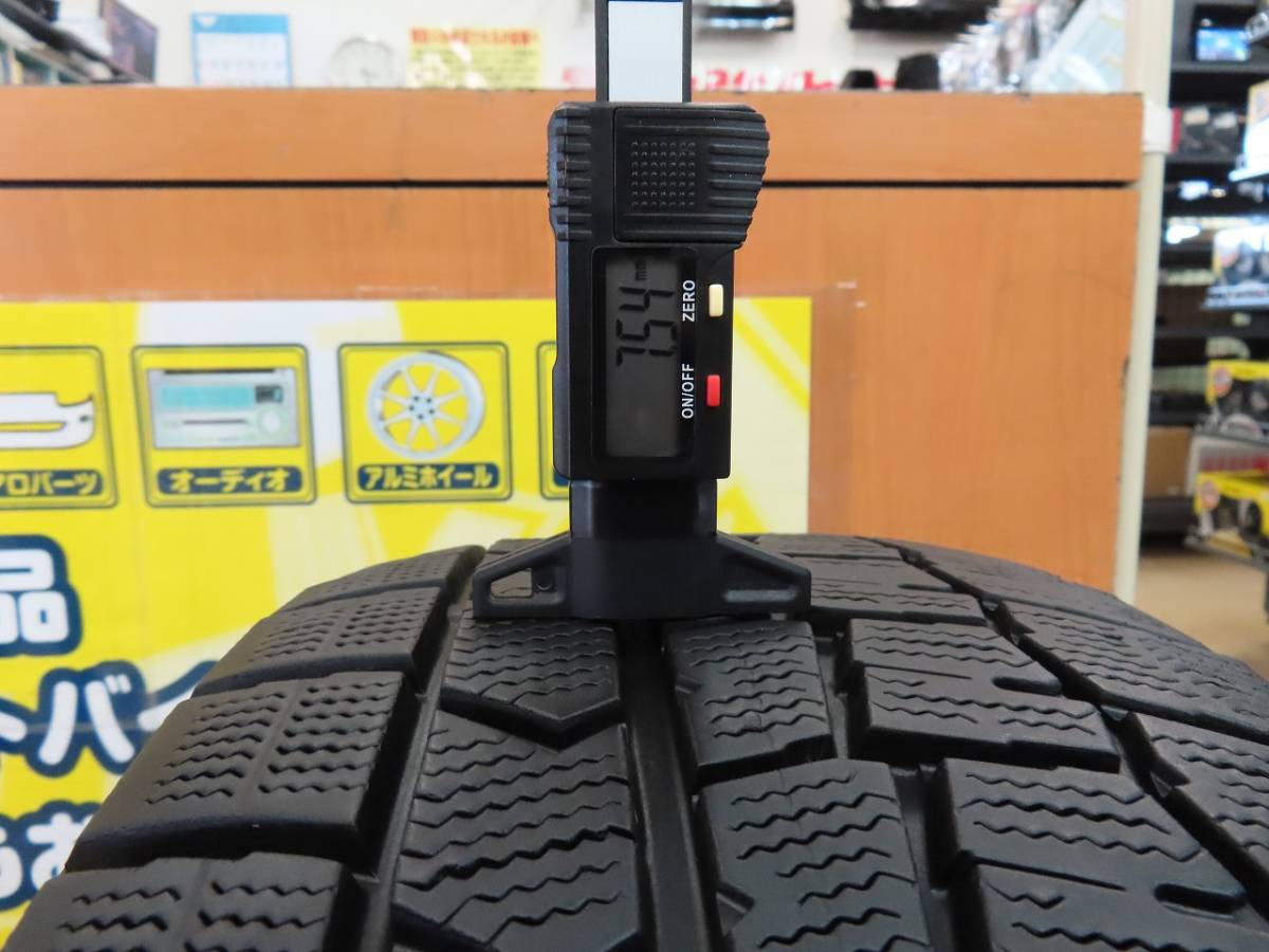 ☆ダンロップ ウインターマックス WM02 215/55R17 スタッドレス タイヤ 17インチ 2019年製造 1本のみ 中古 DUNLOP WINTER MAXX STUDLESS☆_画像2