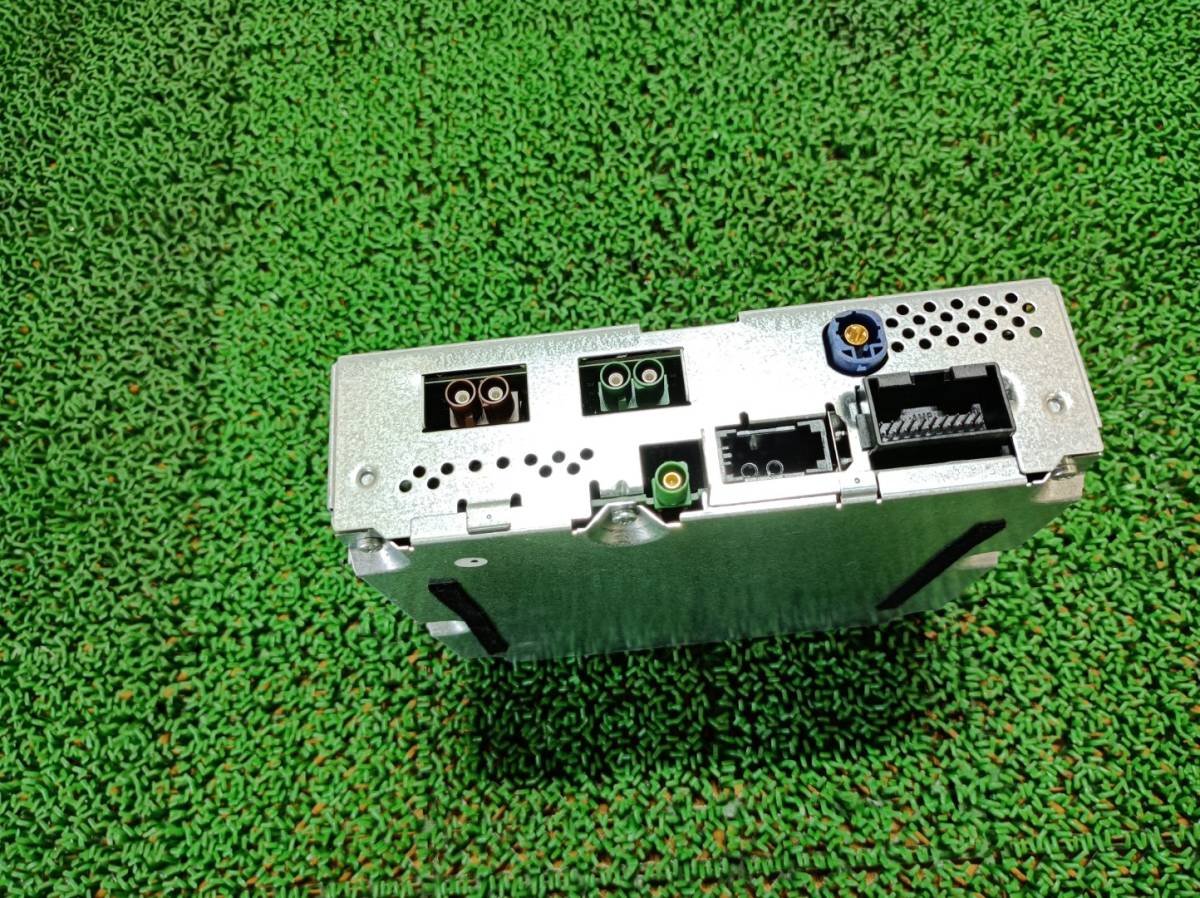 アウディ A6 ABA-4FBDXS 2008年式 TVチューナー 発送サイズ「M」 NSP85270*