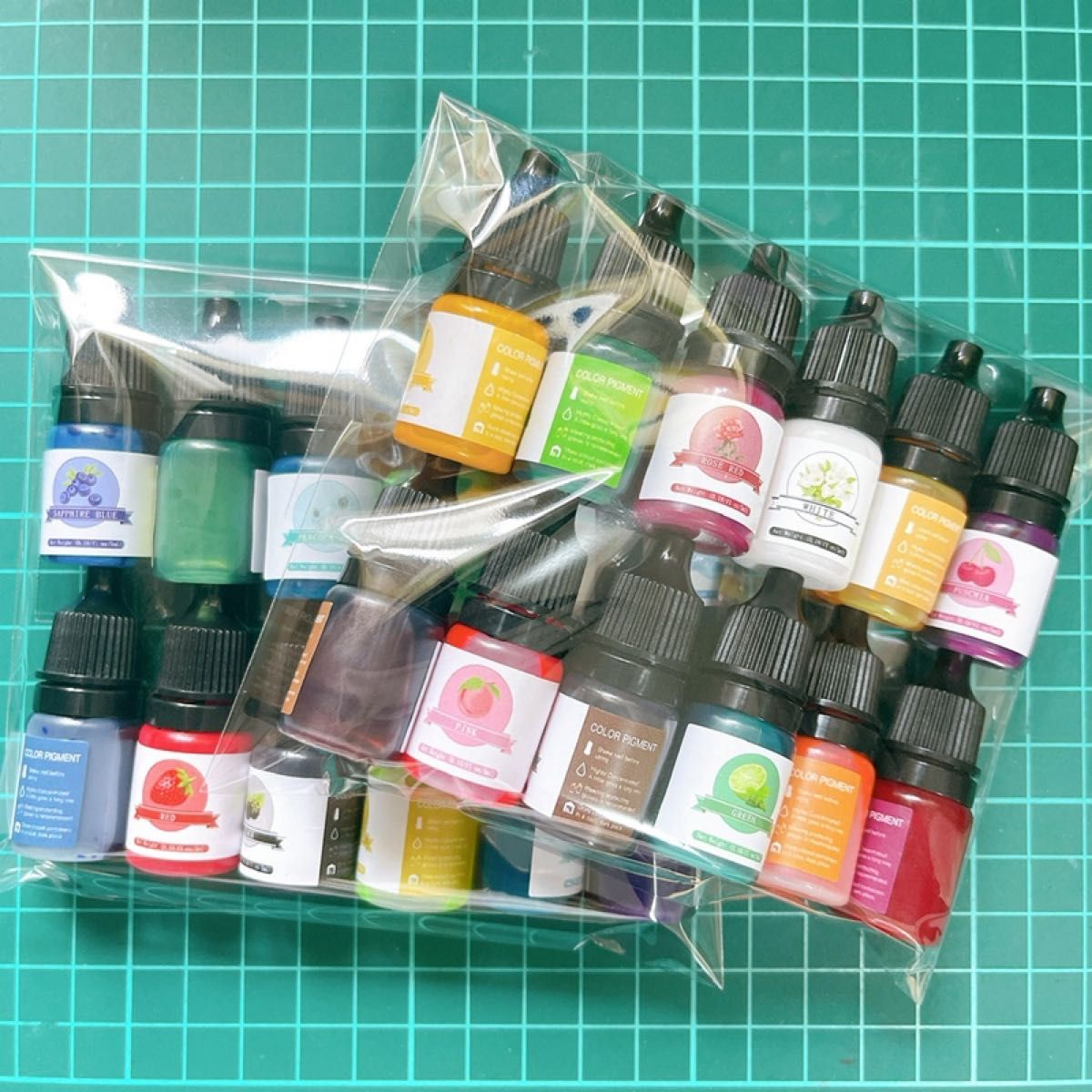 【レジン着色剤29点セット】カラフルレジン着色剤24色セット 5ml 調色カップ