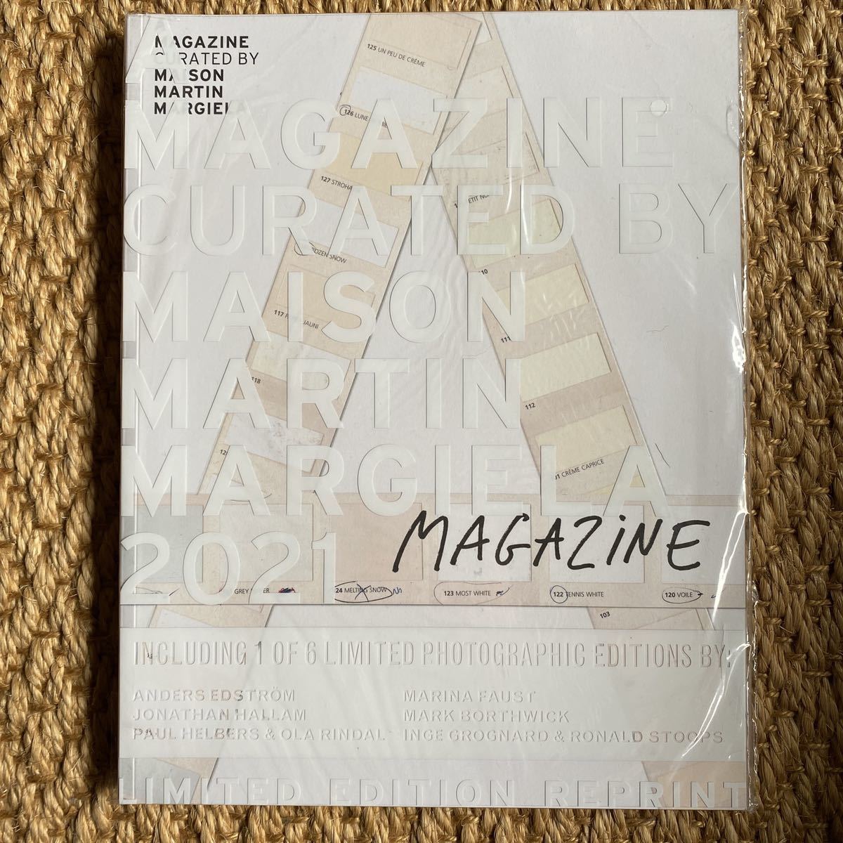 マルタンマルジェラ A MAGAZINE CURATED BY MAISON MARTIN MARGIELA_画像1