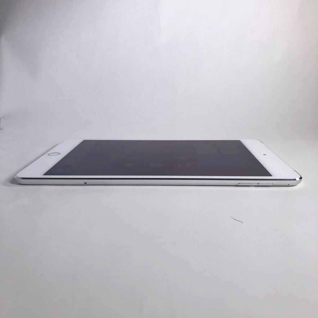 1701】 Bランク Apple iPad mini4 Wi-Fi+cellular 16GB シルバー 1701】 Bランク Apple iPad mini4 Wi-Fi+cellular 16GB シルバー