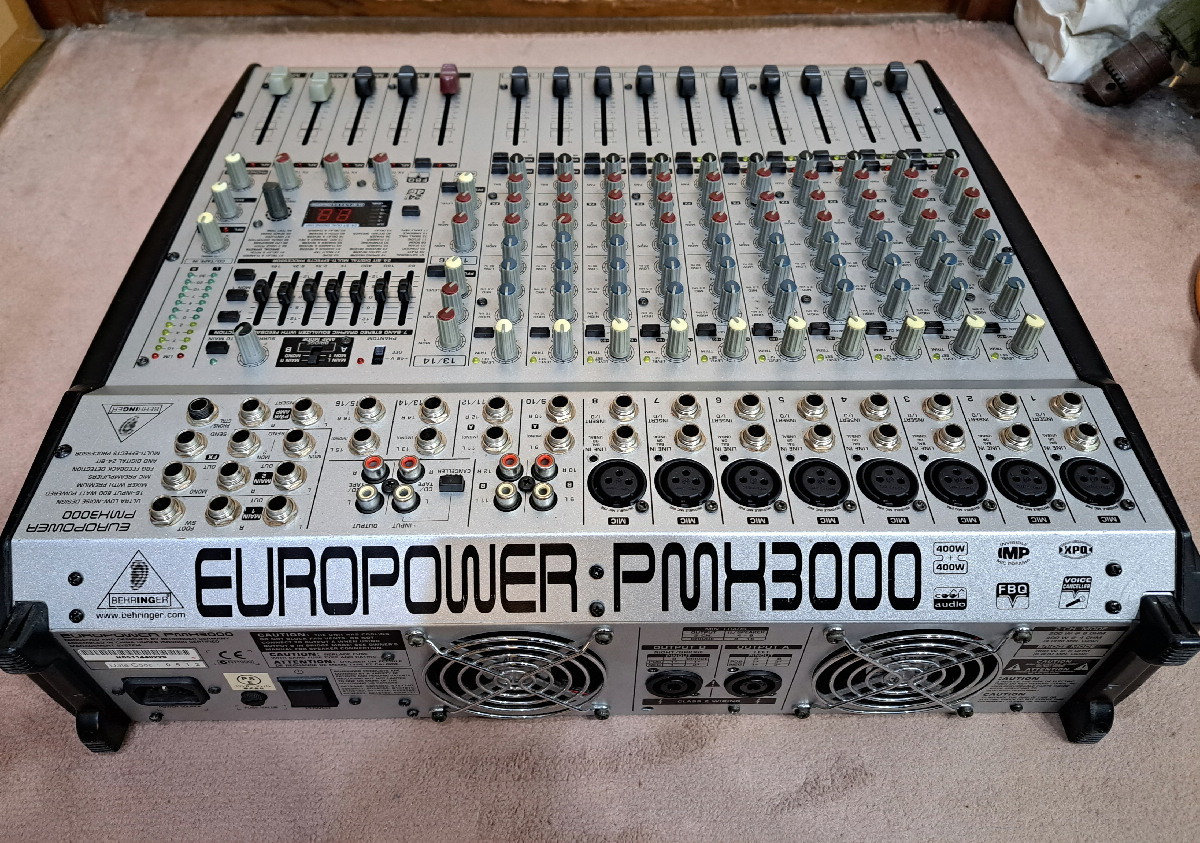 Behringer ベリンガー　PMH3000　パワードミキサー O/H 済_画像2