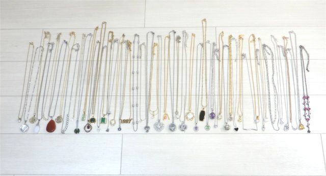 まとめ売り! ネックレス イミテーション アクセサリー ランセル シルバー刻印 含む 50点 【3688ko】_画像1