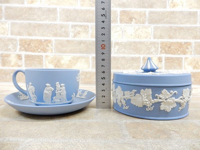 WEDGWOOD/ウェッジウッド ジャスパー 葡萄 小物入れ トリンケットボックス/カップ＆ソーサー etc 3点セット 【6357y1】_画像4