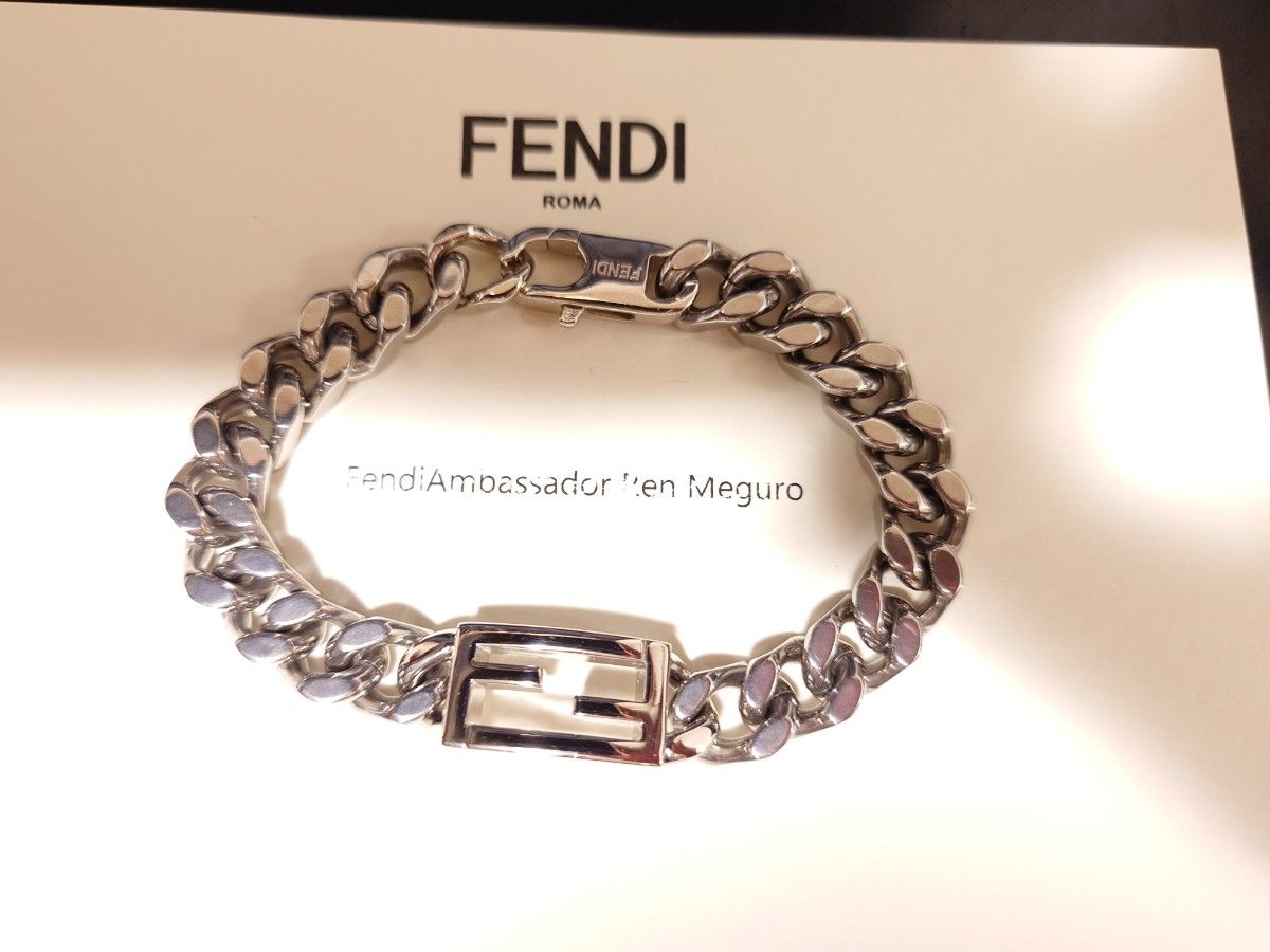FENDIバッケットチェーンブレスレット目黒蓮|Yahoo!フリマ(旧 FENDIバッケットチェーンブレスレット目黒蓮|Yahoo!フリマ(旧