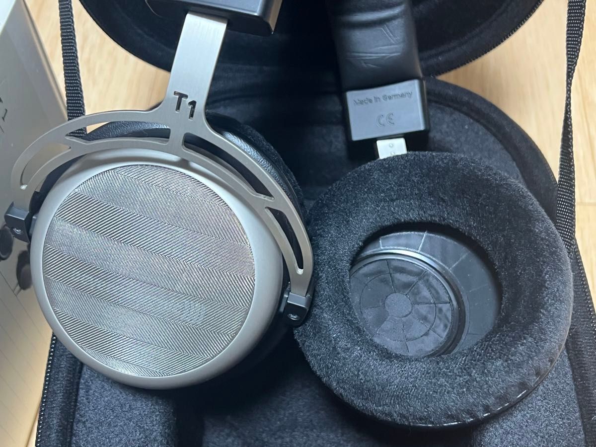 beyerdynamic ベイヤーダイナミック T1 2nd Generation ヘッドバンド・イヤーパッド交換済