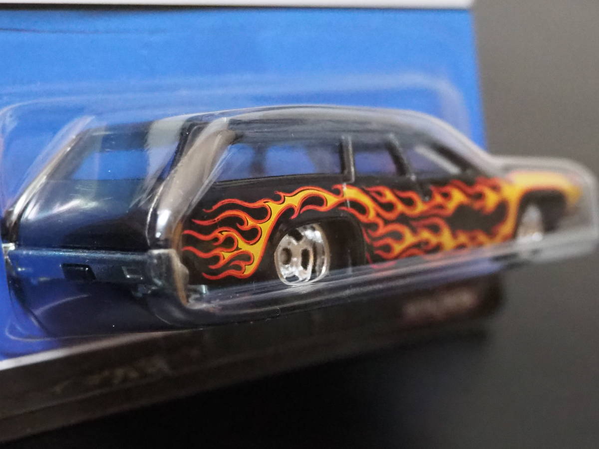 HOT WHeeLs 71 PLYMOUTH SATELLITE FLAMS 黒 フレームス ワゴン ミニカー HOT WAGON MUSCLE CAR LOWRIDER RealRiders ホットウィール_画像6