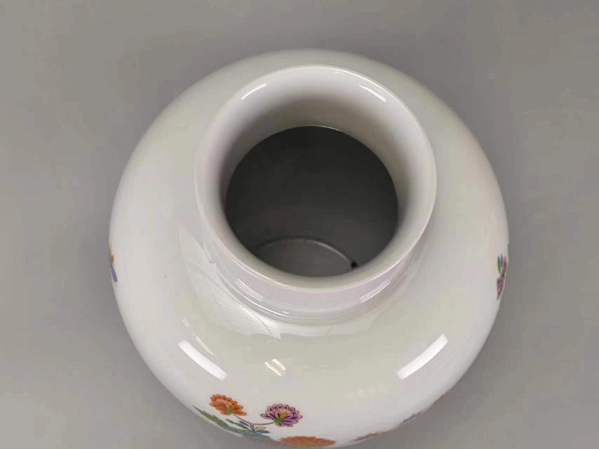 E0542 MEISSEN マイセン 椿絵花瓶 花蝶紋 華道具 花入 花生 飾り瓶 花器 西洋美術 時代物_画像8