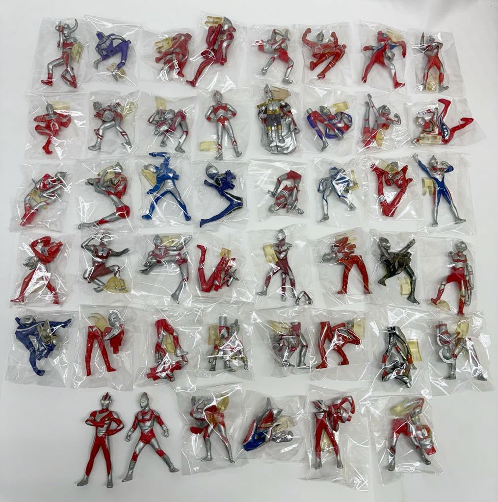 HG ウルトラマン他　フィギュア ベストセレクション　レトロ玩具　ホビー　怪獣　特撮　70点以上まとめ売り_画像2