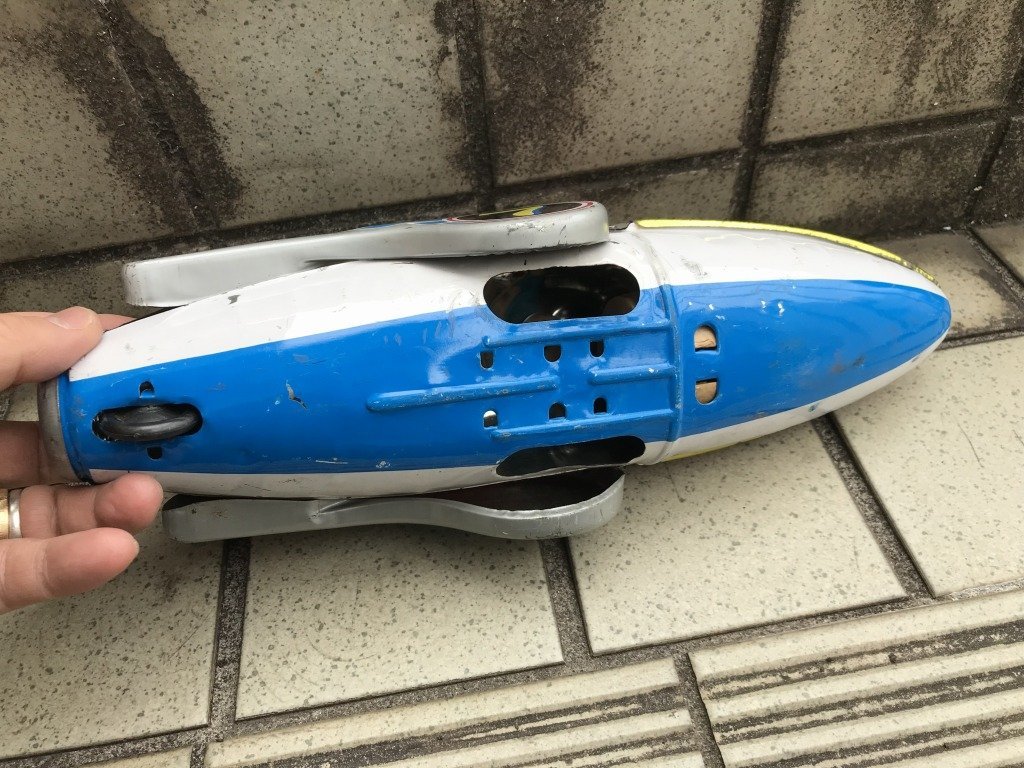 ★　【ジャンク品】　まとめて　ビンテージ　ブリキ　オモチャ　玩具　乗り物　蒸気機関車　A&B　スーパーカー　中国製　ボート　_画像6