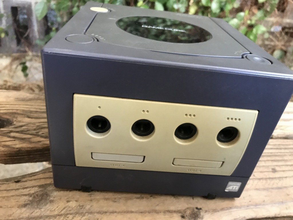 ★　　【ジャンク品　動作未確認】　任天堂　NINTENDO　ゲームキューブ　ＧＡＭＥＣＵＢＥ　本体　ＤＯＬ－００１　ゲーム機　game_画像3