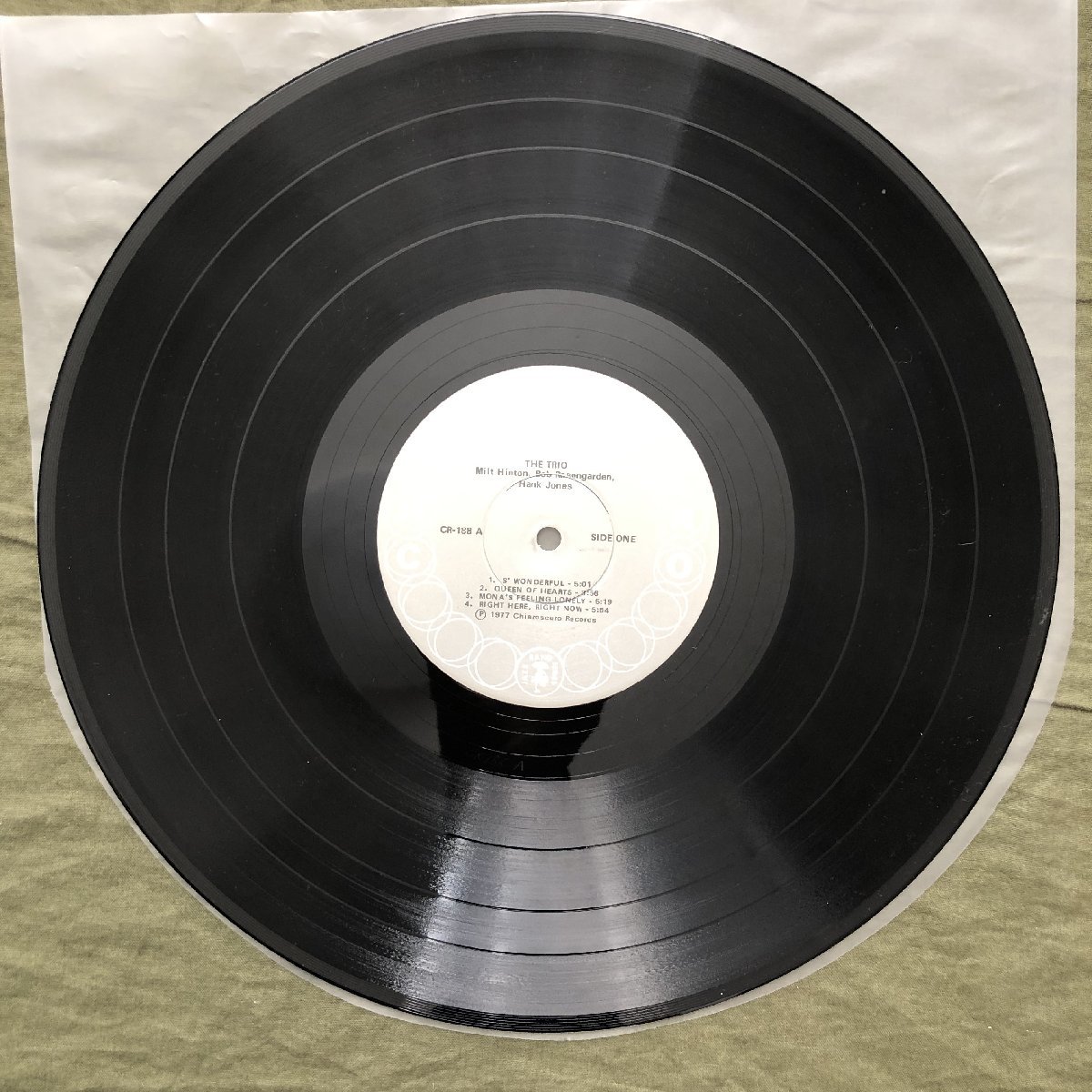 原信夫Collection 美盤 1977年 米国 本国オリジナルリリース盤 Milt Hinton / Bob Rosengarden / Hank Jones LPレコード The Trio_画像9