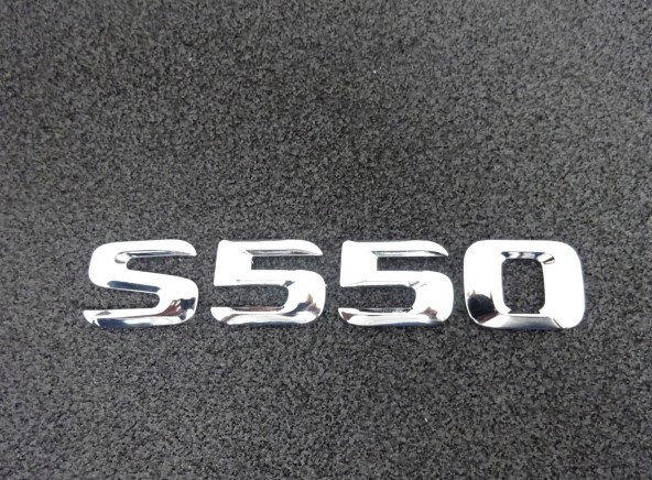 メルセデス ベンツ S550 トランク エンブレム リアゲートエンブレム W221 Sクラス セダン 高年式形状の画像1