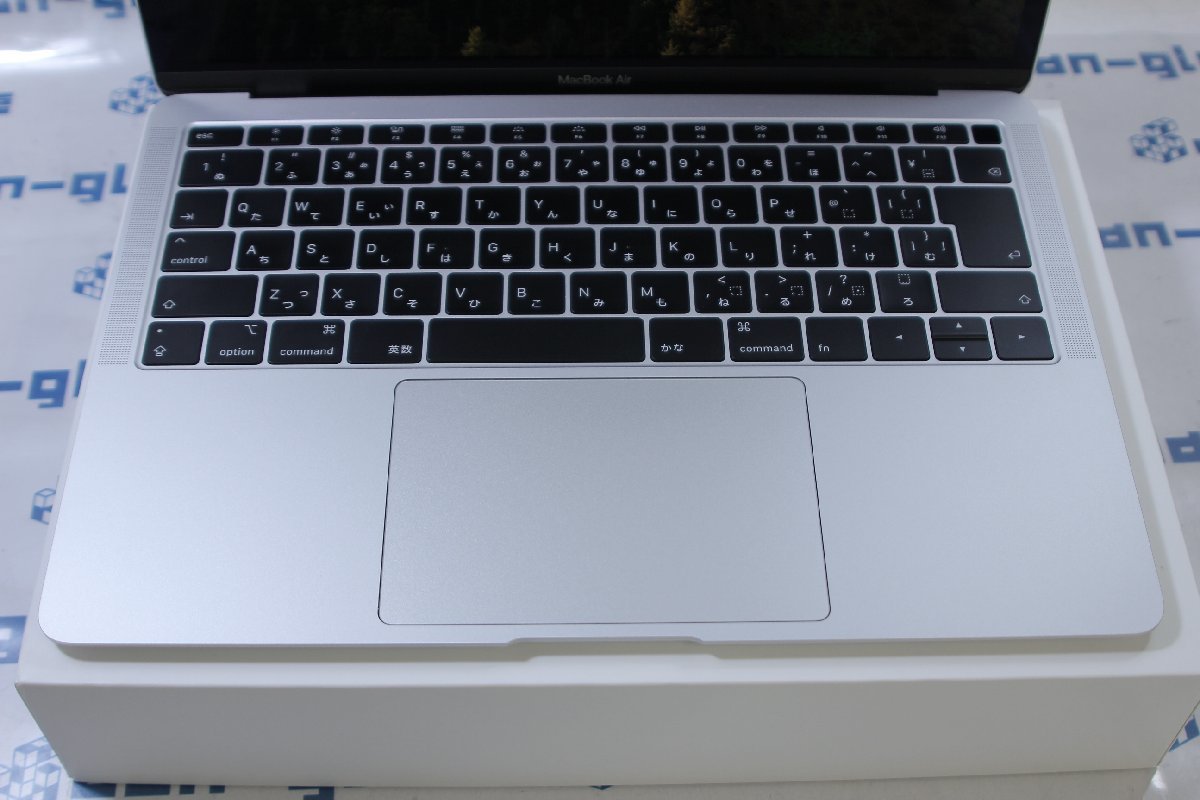 関西 美品 Apple MacBook Air 2019 FVFL2J/A (MVFL2J/A同等品) 13.3インチ/Core i5-8210Y 1.60GHz/8GB/SSD256GB 格安スタート□ J486300 B_画像4
