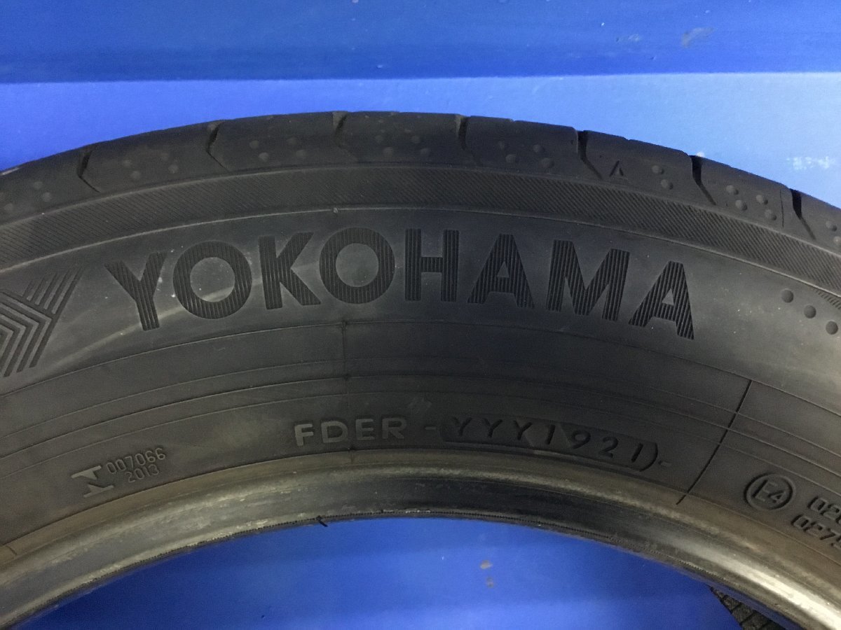 2021年製 YOKOHAMA BluEarth RV-02 215/60R17 4本 　　　　　　　 2402221 2F8-1 石_YOKOHAMA製です。