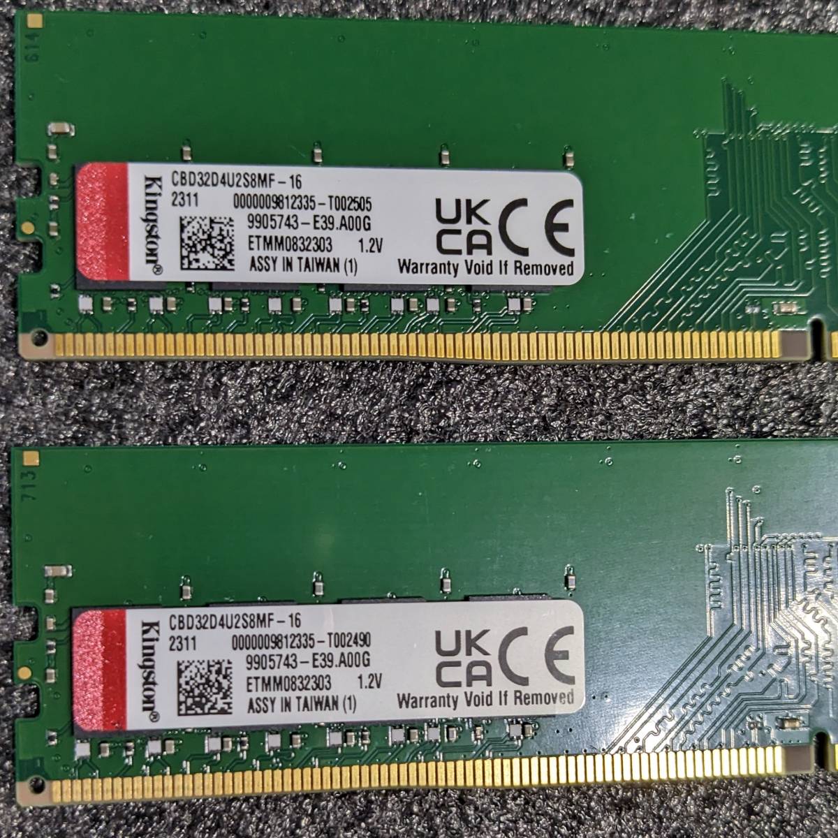 【中古】DDR4メモリ 32GB(16GB2枚組) Kingston CBD32D4U2S8MF-16 [DDR4-3200 PC4-25600]_画像5