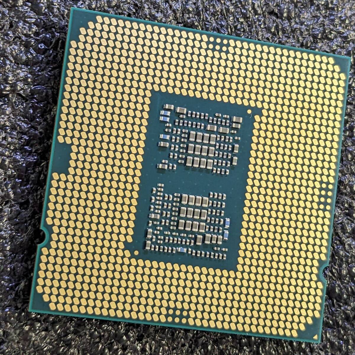 【中古】Intel Core i7 10700 [10世代 LGA1200 CometLake]_画像5