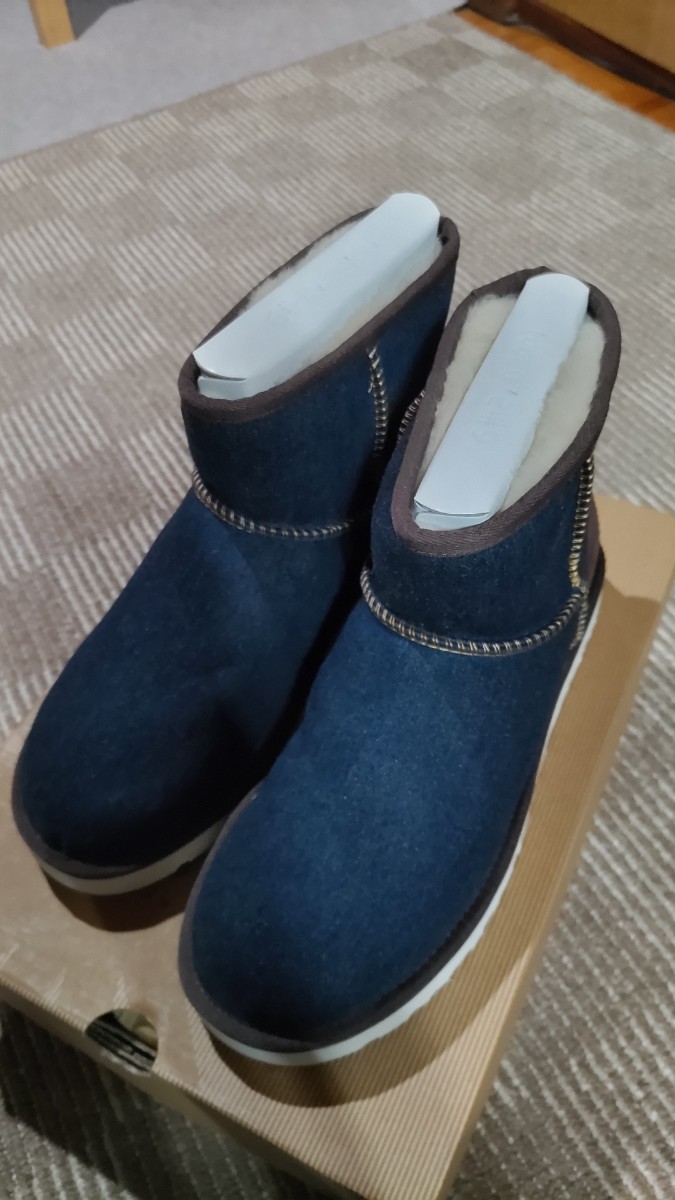 UGG ムートンブーツ　デニム　新品未使用_画像3