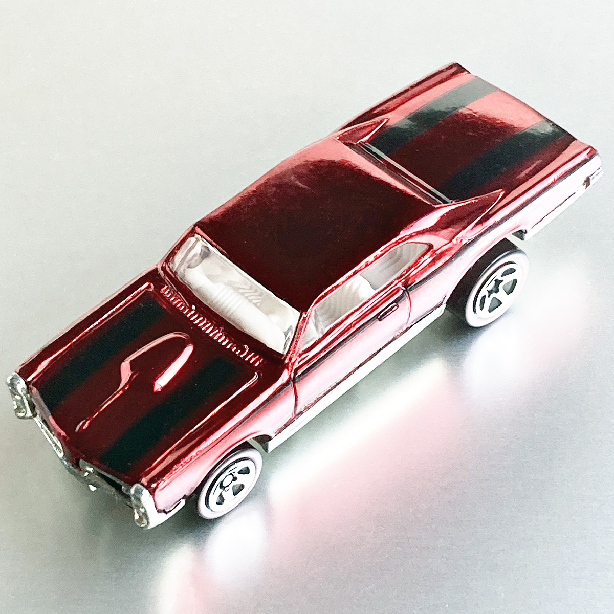 1/64 ホットウィール クラシック '67 ポンティアック GTO Hot Wheels Classics 1967 Pontiac_画像5