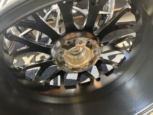 ◆状態良好!! ウェッズ レオニス MX 18×8J+42 114.3/5H ホイール4本!! クラウン/カムリ/ES/エスティマ/アテンザ/CX-5/レヴォーグ他_画像10