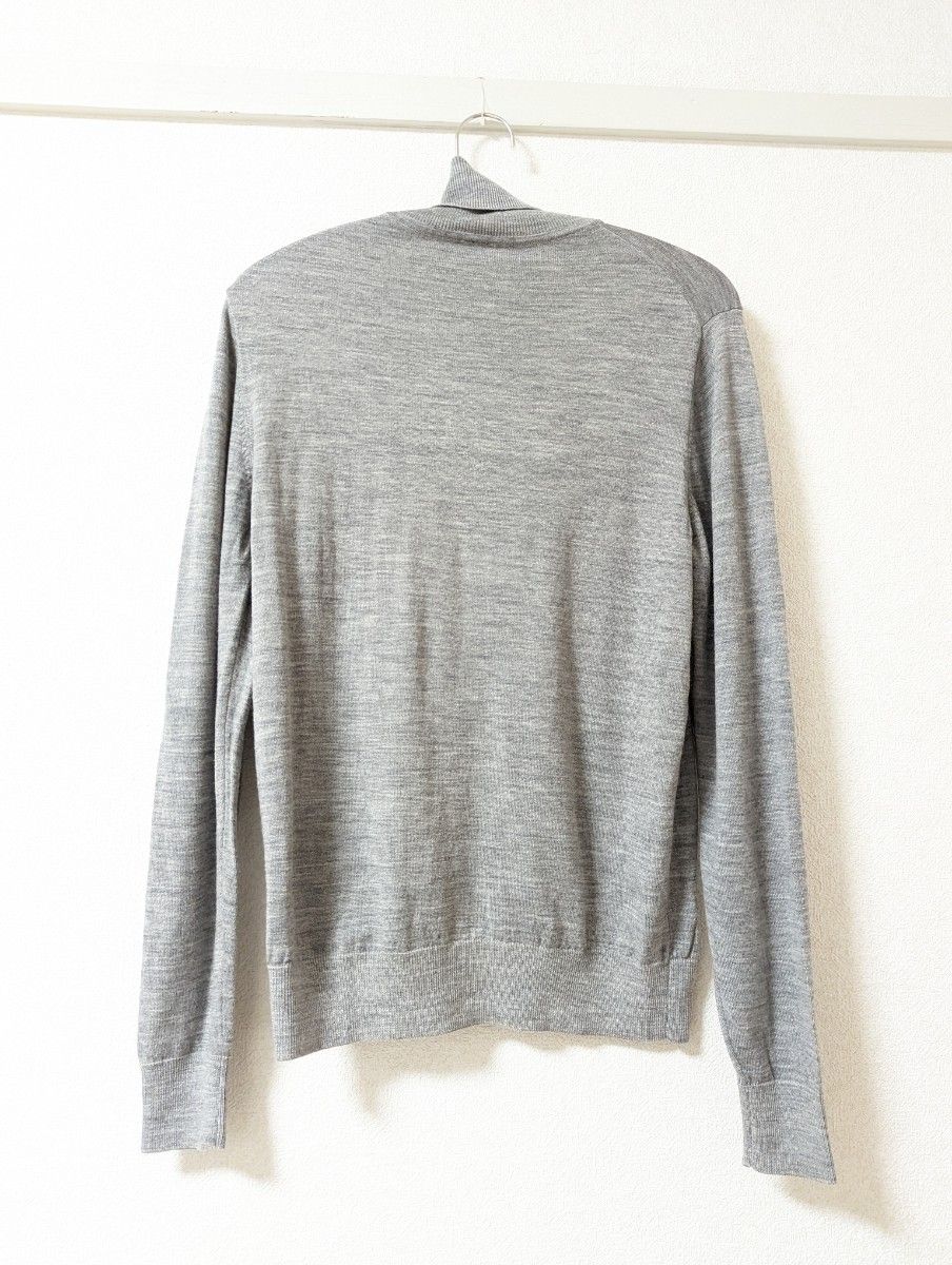 UNIQLO エクストラファインメリノタートルネックセーター S UNIQLO エクストラファインメリノタートルネックセーター S