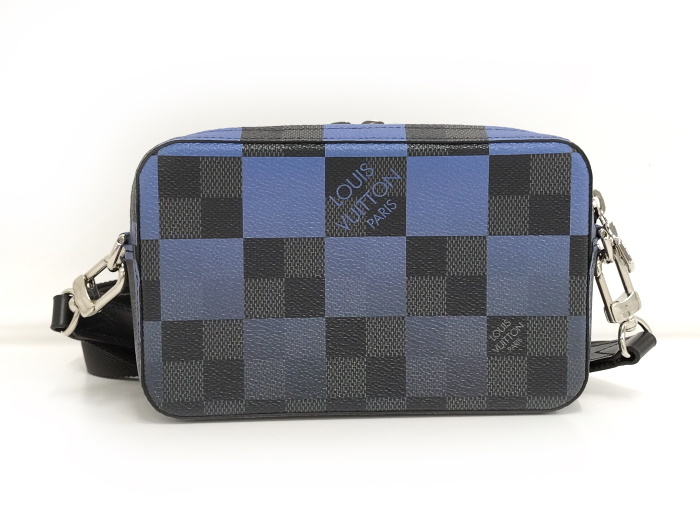 【中古】LOUIS VUITTON ショルダーバッグ アルファ ウェアラブルウォレット ダミエグラフィットジャイアント ブルー N60414_画像2