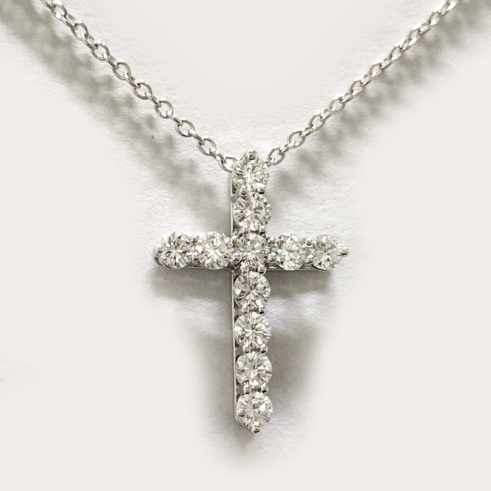 【中古】Tiffany＆Co. ネックレス スモールクロス Pt950 プラチナ ダイヤモンド 約3.4g_画像1