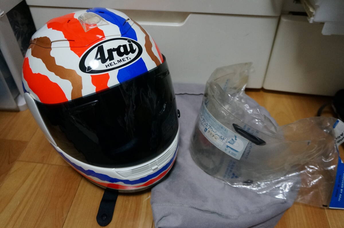 Arai GIGA2 ミック ドゥーハン 選手 レプリカ ヘルメット 限定モデル アライ 洗浄修理済 Doohan OK ホンダ ロスマンズ Rothmans レーシングの画像1