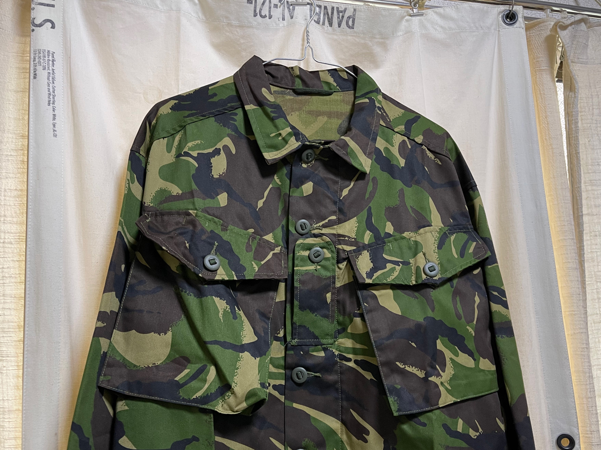 デッドストック イギリス軍 迷彩 カモフラージュジャケット ビンテージ古着 ミリタリーシャツ