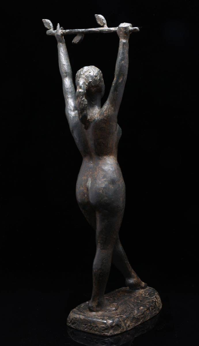 渡辺徹 ブロンズ　裸婦像　牧神の春 共箱付き　彫刻　オブジェ　置物　銅像　女　置物 彫刻家 ブロンズ像 1972年　限定品_画像5
