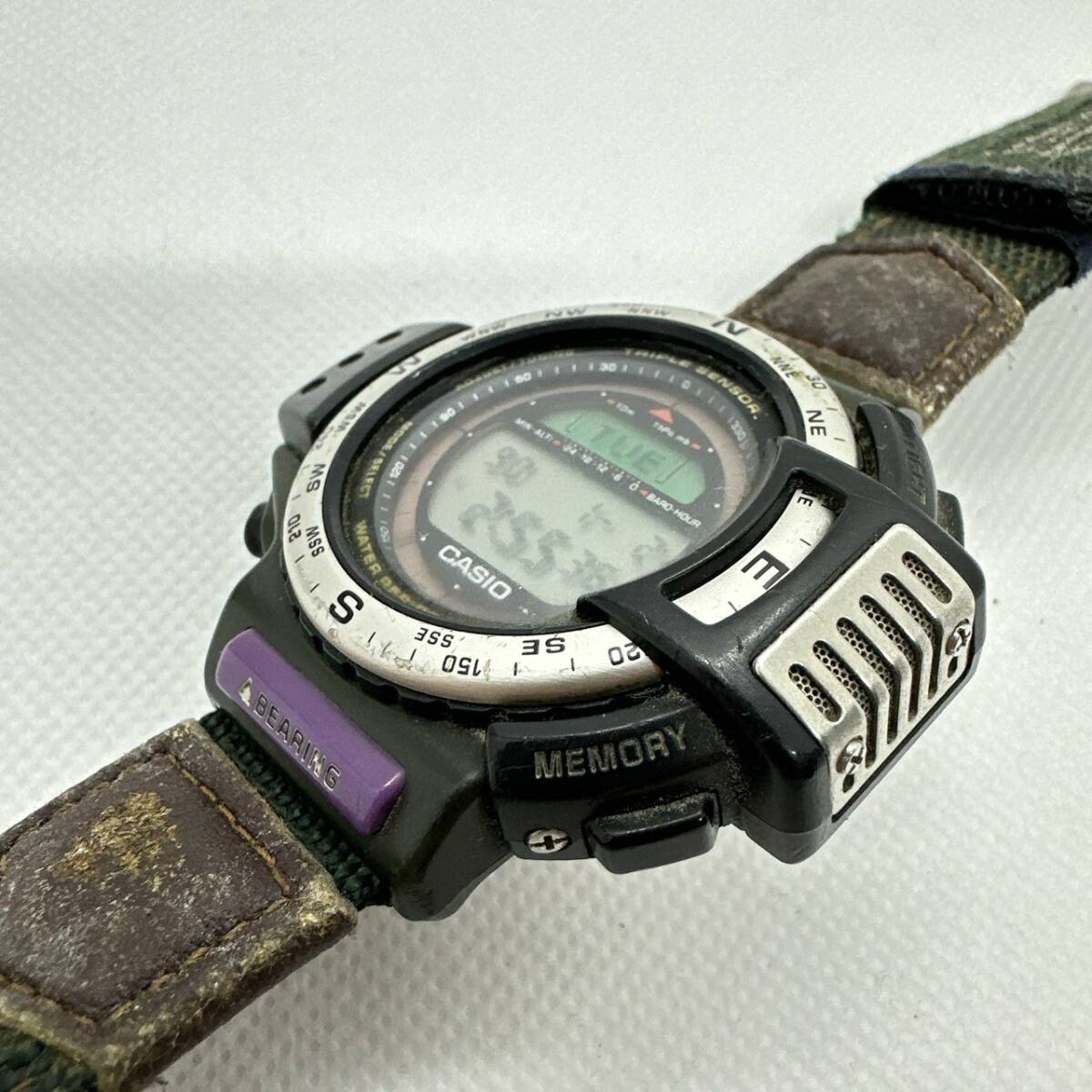 B2402-03-8　１円スタート　稼働品　CASIO　PROTREK　カシオプロトレック　メンズ　腕時計　_画像3