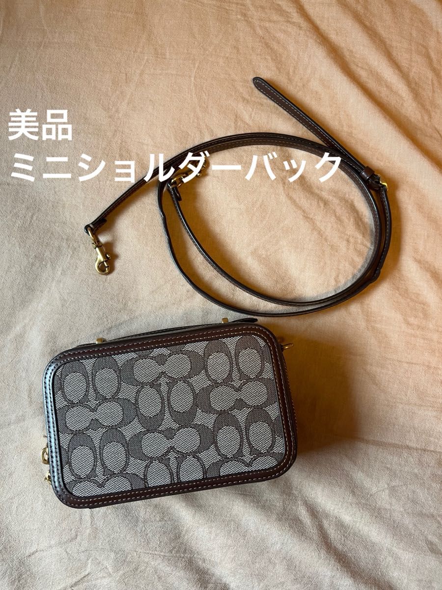 美品　coach ミニショルダーバック