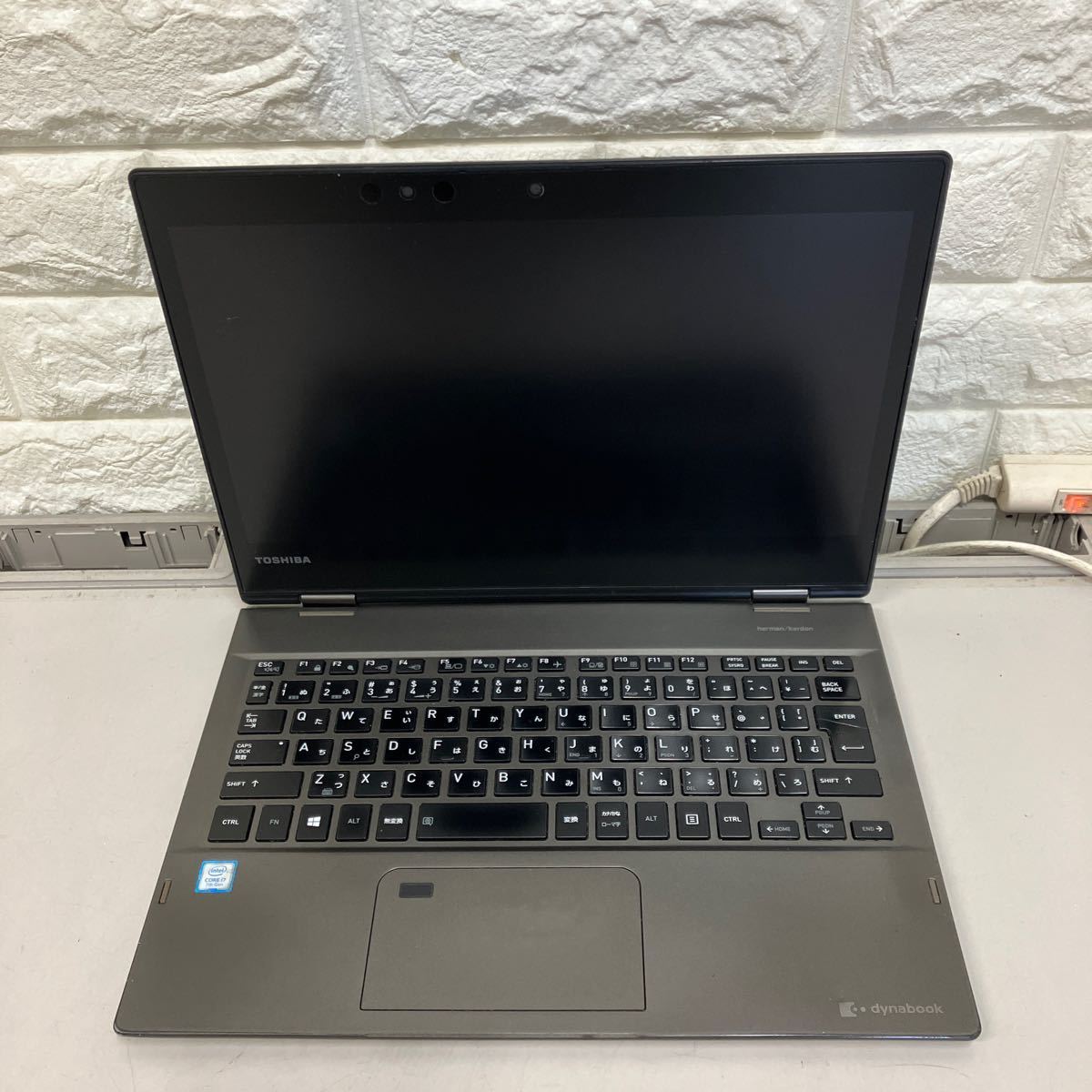 Q167 TOSHIBA dynabook VZ82/DM PVZ82DM-NXA Core i7 7500U メモリ16GB ジャンク_画像1