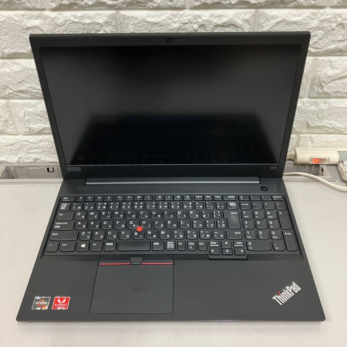 R105 Lenovo ThinkPad E595 AMD RYZEN 3 メモリ4GB ジャンク_画像1