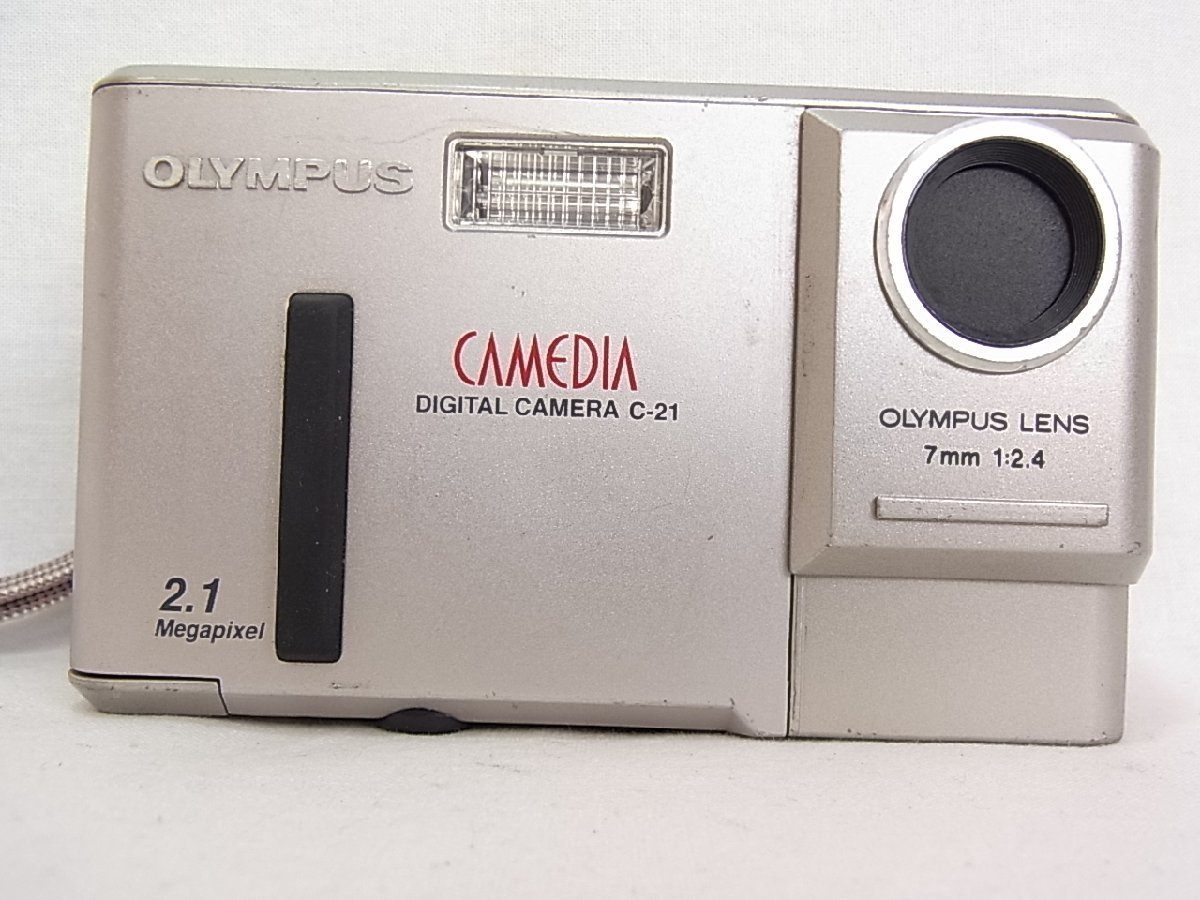 初期型OLYMPUSデジタルカメラ CAMEDIA DIGITAL CAMERA C-21 単三2本使用★電源は入ますがデ－タカ－ドがない為テスト出来ず。２８５０_CAMEDIA DIGITAL CAMERA C-21 単三2本使用