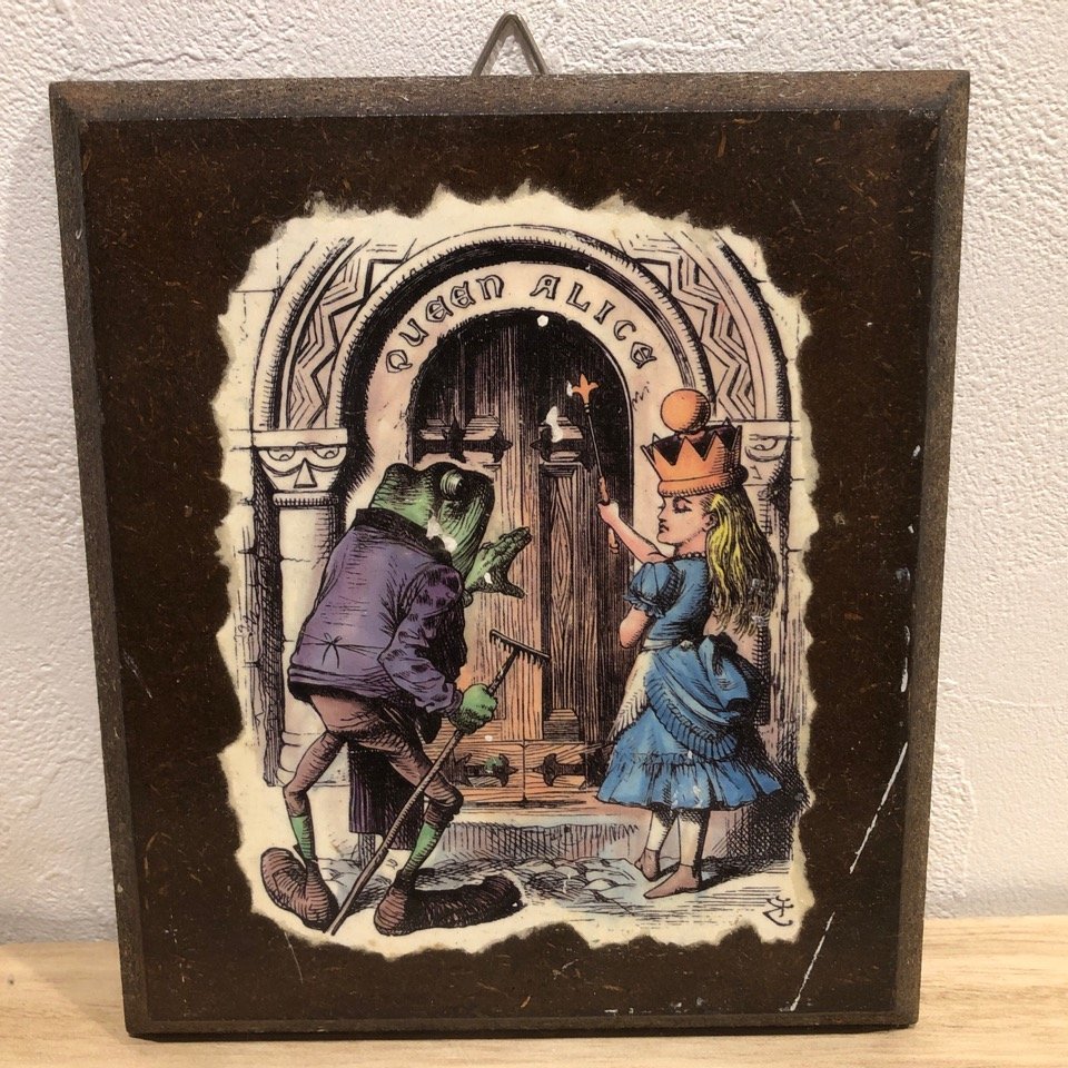 ふしぎの国のアリス 壁掛け 木製 不思議の国のアリス ディスプレイ 絵 ディズニー 置物 Disny Alice in Wonderland 管理001の画像1