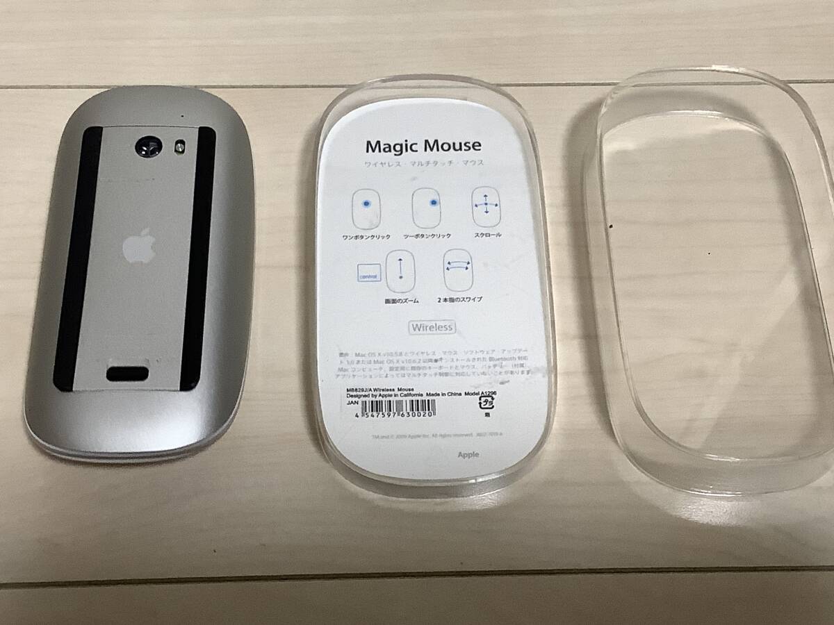 美品 Apple アップル Magic Mouse マジックマウス ワイヤレスマウス A1296 Bluetooth 無線 電池式 パソコン 周辺機器_画像4