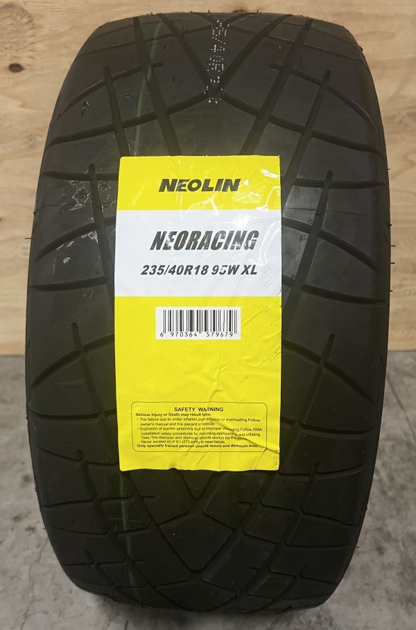 訳あり 半端品整理 NEOLIN ネオリン ネオレーシング 2023年製造 235/40R18 95W XL トレッドウェア 320 2本価格 ドリフト・タイムアタック_画像2