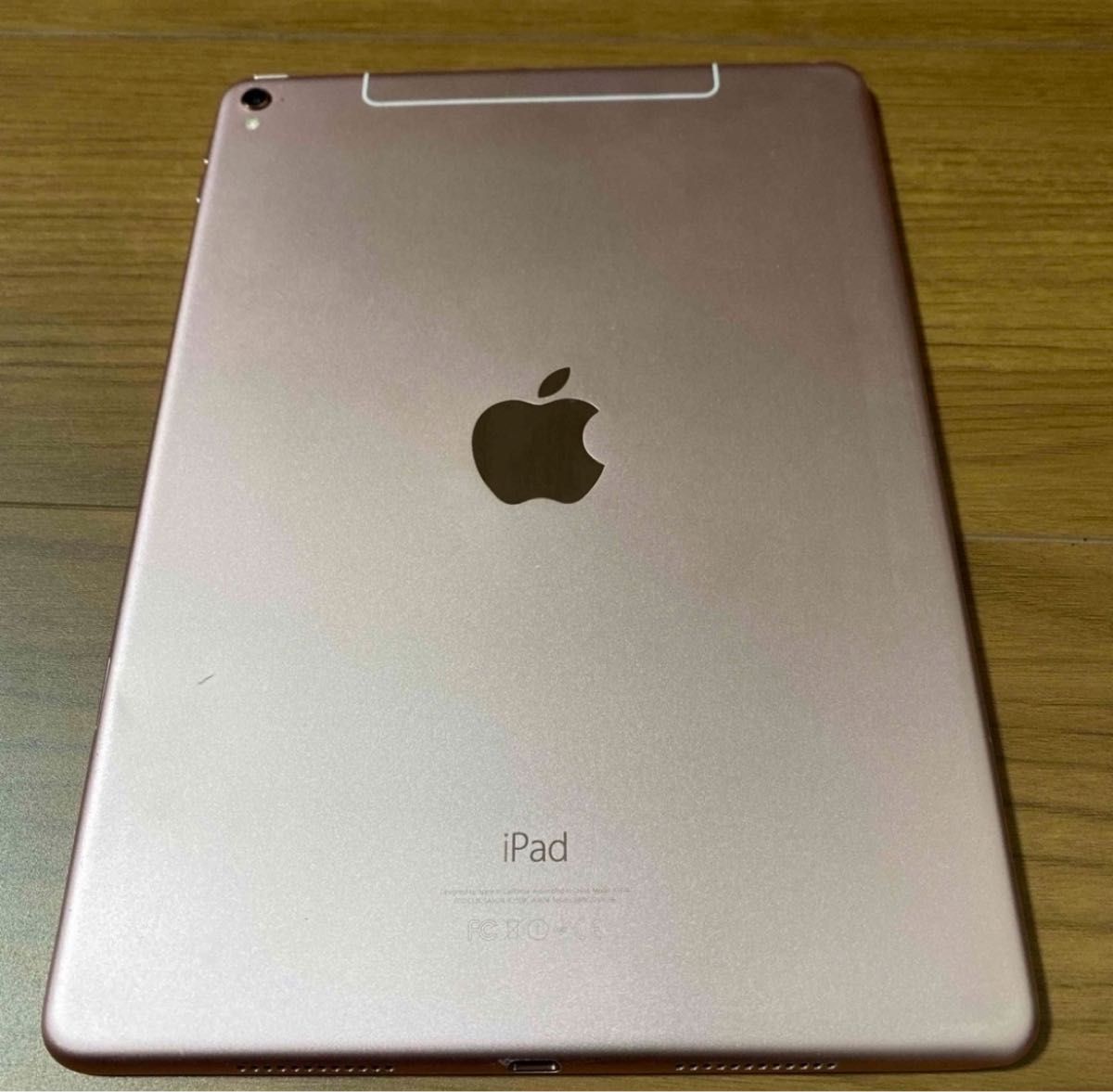 iPad Pro 9.7 インチWi-Fi cellular モデル 32GB 