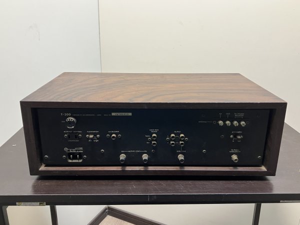 4006 LUXMAN ラックスマン ラジオチューナー AM FM ステレオ チューナー T-300 通電確認済み 千葉県船橋市三咲 手渡し可_画像3