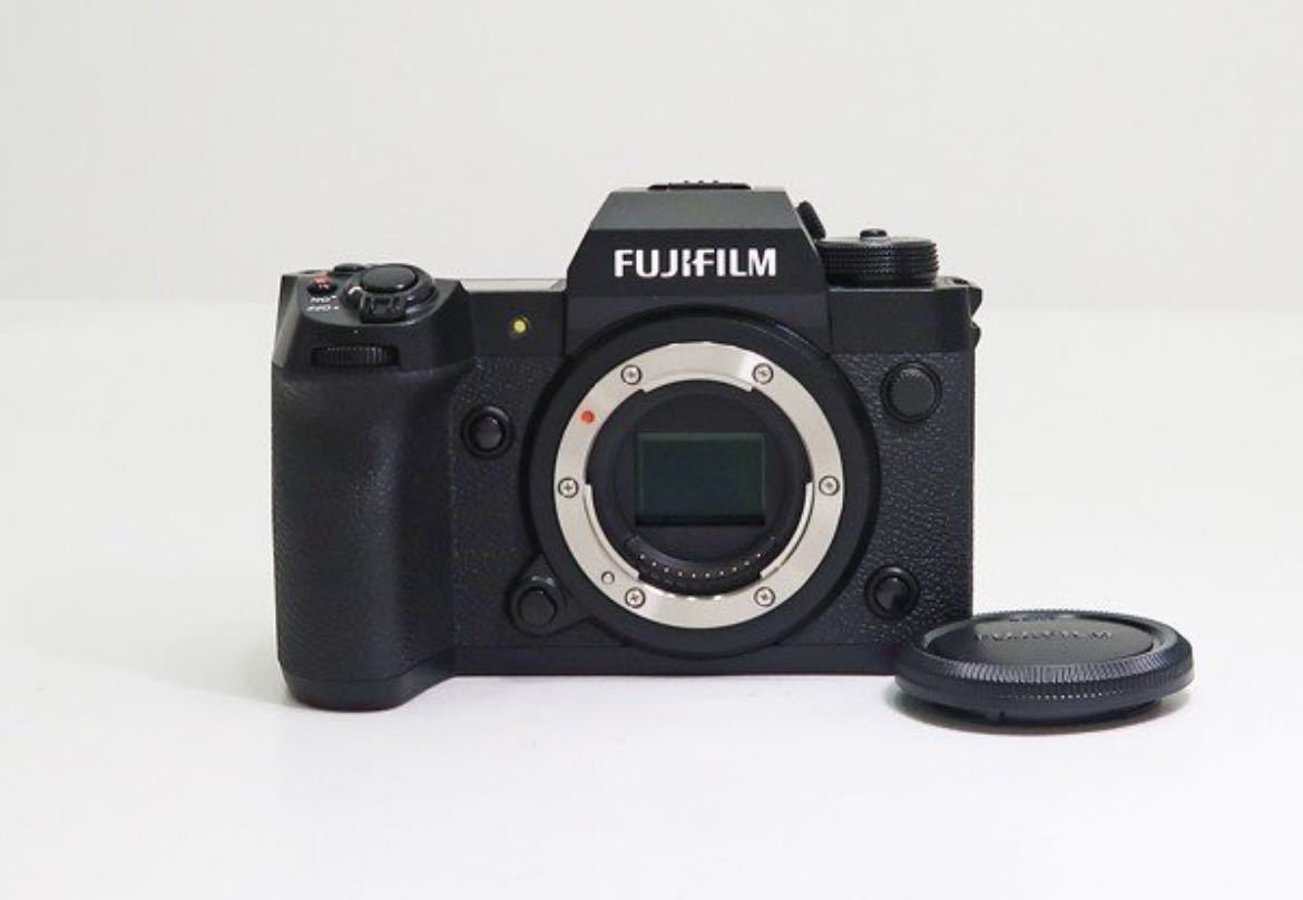 X-H2ボディ FUJIFILM 使用回数　美品　シャッター1700回程度_画像1