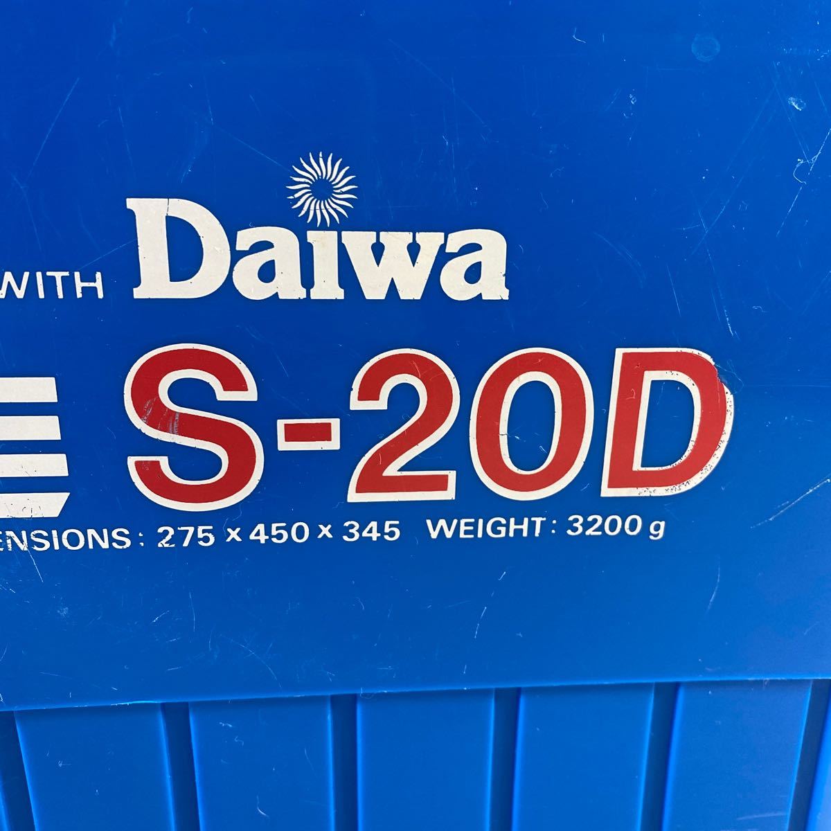 レトロ ダイワ Daiwa クーラーボックス 20L サイズ275×450×345mm 重さ3200g 釣り アウトドア キャンプ スノーライン ブルー 青 状態込み_画像10