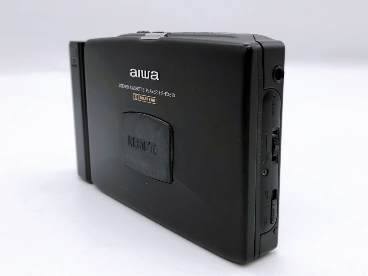 【17590】AIWA アイワ カセットプレーヤー HS-PX610 ブラック サイズ 140×80×20 充電池 ソフトケース イヤホン 付 約180ｇ 動作確認済み _画像3