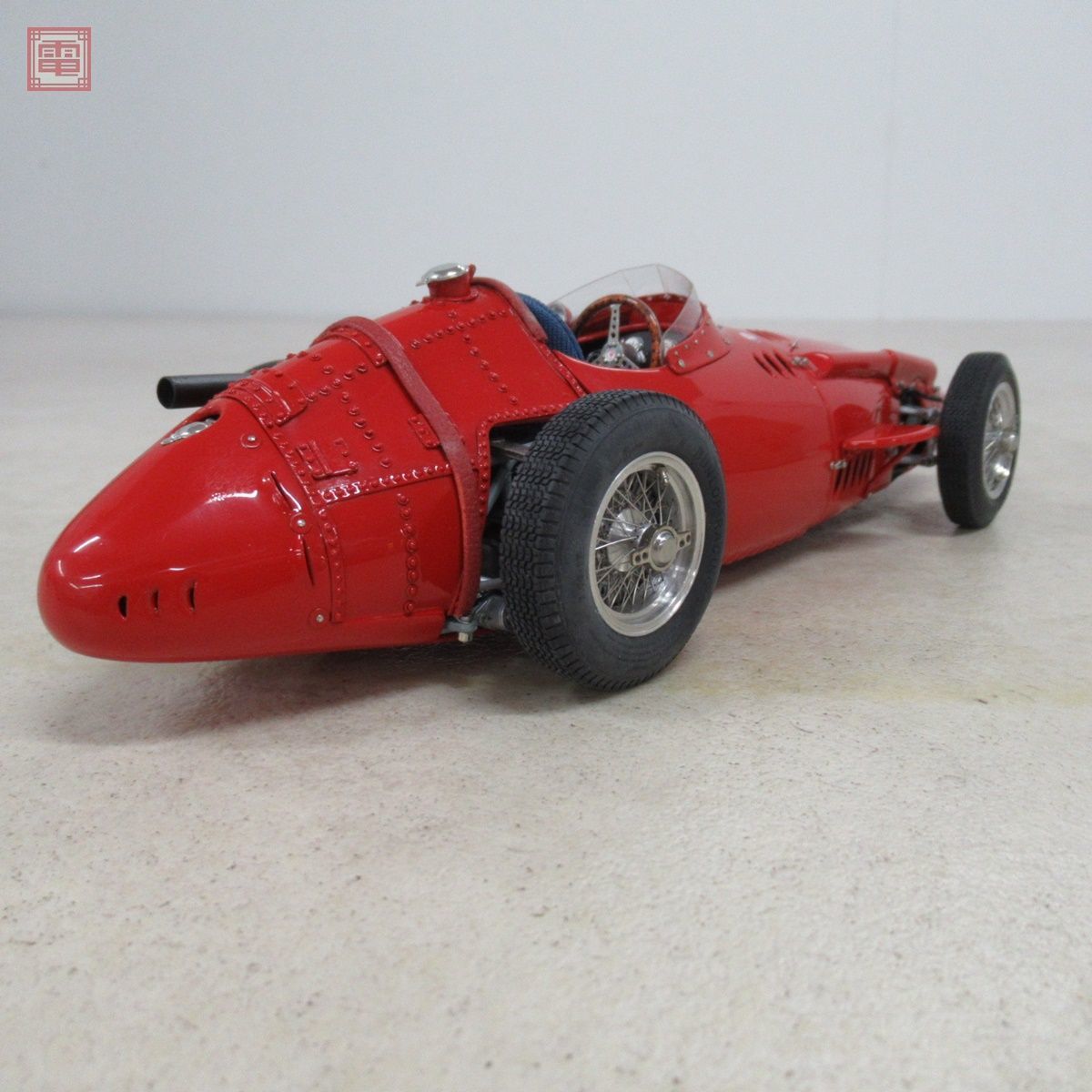 CMC 1/18 マセラティ 250F 1957 Grand-Prix-Sieger レッド ITEM No.M-051 Maserati【20_画像4