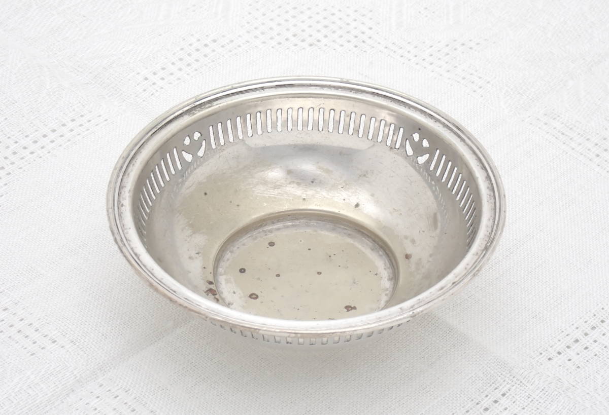 英国アンティーク Silver シルバープレート ナッツ ボンボンディッシュ キャッシュトレイ 菓子皿 小物入れ イギリス製_画像1