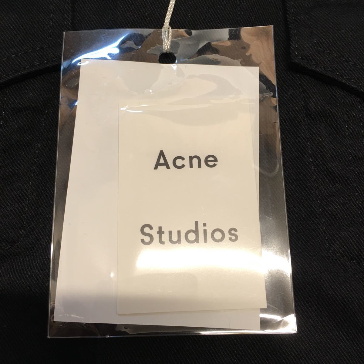 新品タグ付！ Acne Studios アクネ ストゥディオズ ブラック デニム ジャケット サイズ50 イタリア製 国内正規品 希少！格安！_画像5