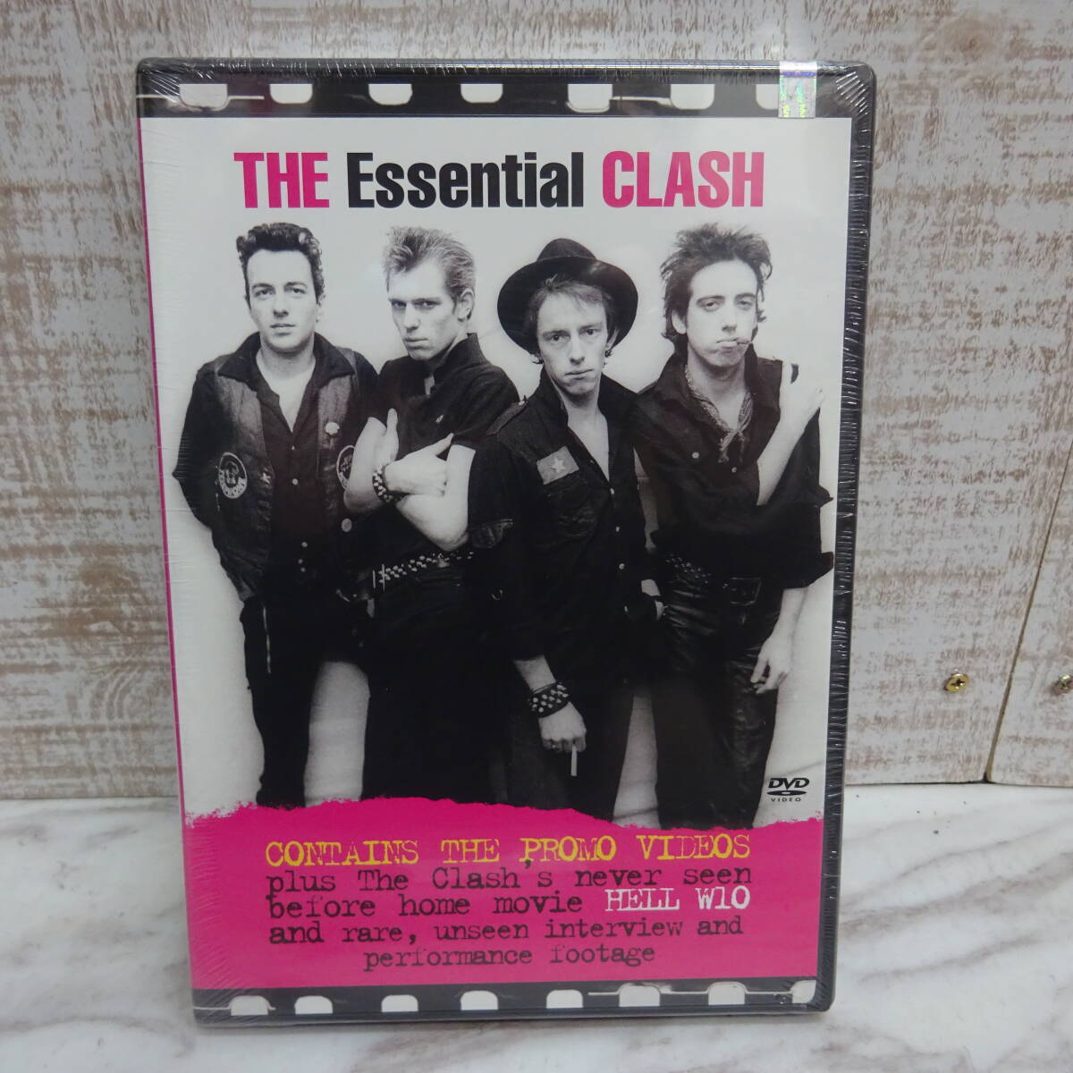 新品◇THE CLASH | クラッシュ　THE Essential CLASH DVD A13_画像4