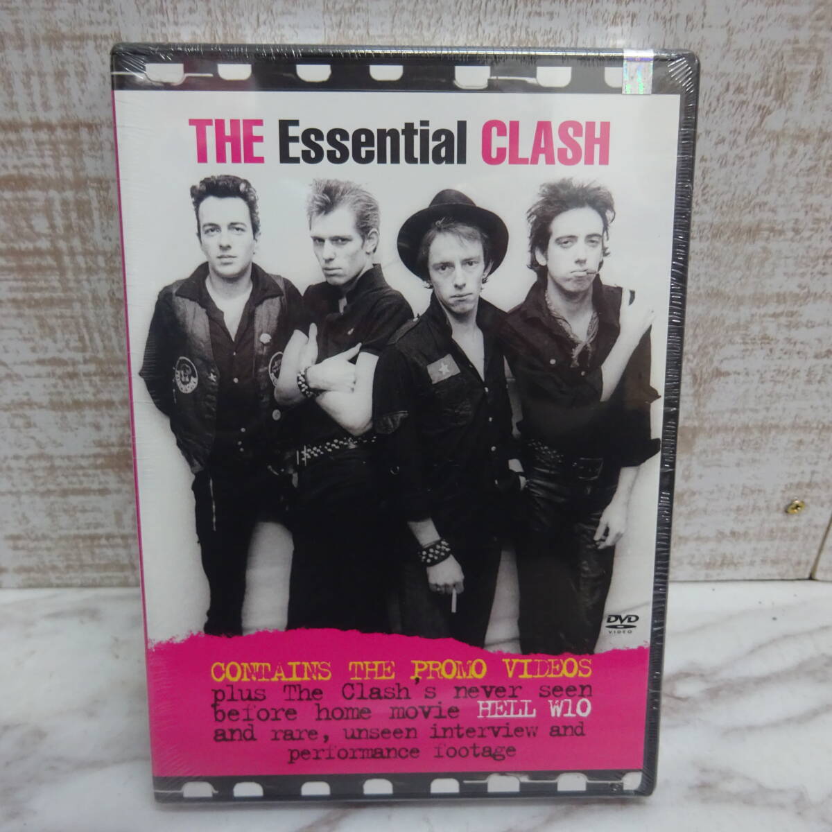 新品◇THE CLASH | クラッシュ　THE Essential CLASH DVD A13_画像1
