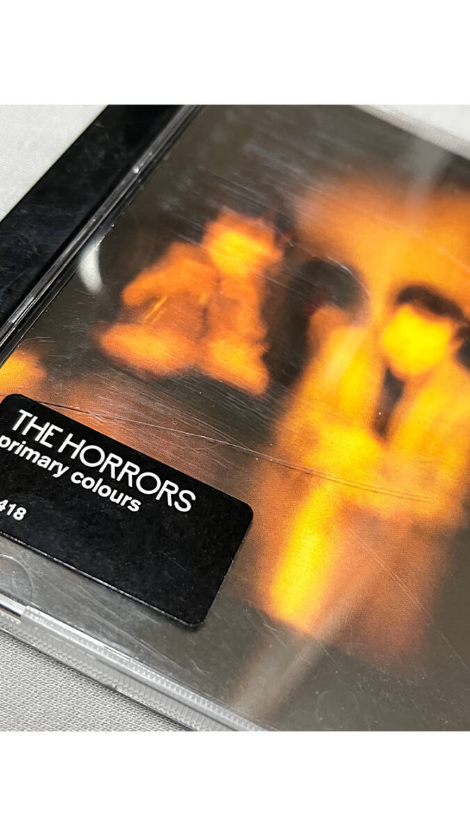 THE HORRORS / Primary colours_ケースに割れがあります。